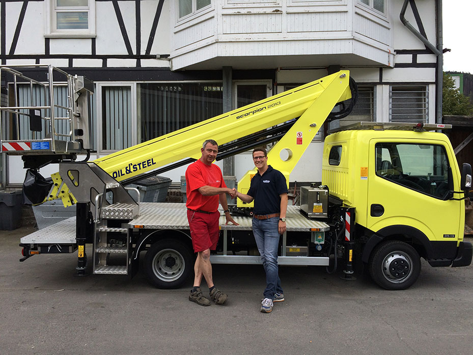 Scorpion 2013 auf Nissan an Ley Krane